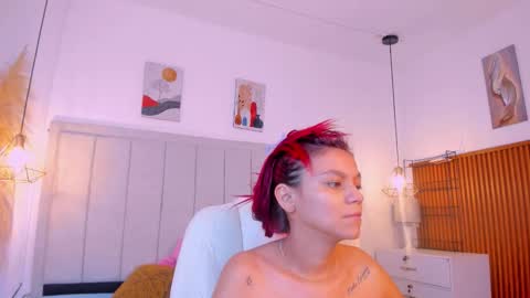 Snapshot of gimenalara chatting on 02.27.26 Gimena online show from 02.27.26