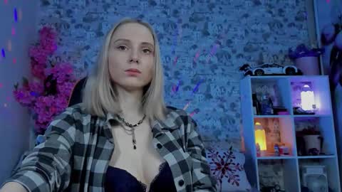 Gina online show from 04.14.26