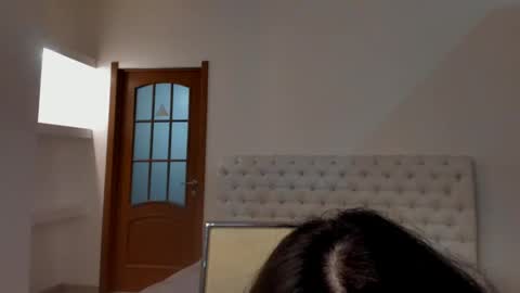 Kate online show from 01.24.25