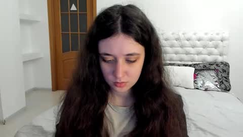 Kate online show from 10.08.25