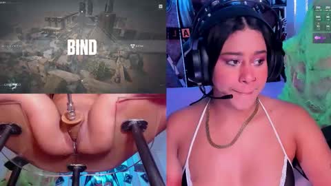 Snapshot of ginakurt_ chatting on 10.20.25 Gina online show from 10.20.25