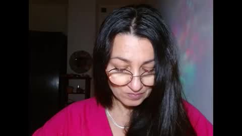 Snapshot of ginaoneon chatting on 01.13.25 GinaONeon online show from 01.13.25