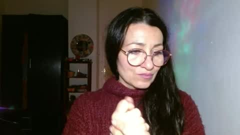 Snapshot of ginaoneon chatting on 02.05.25 GinaONeon online show from 02.05.25