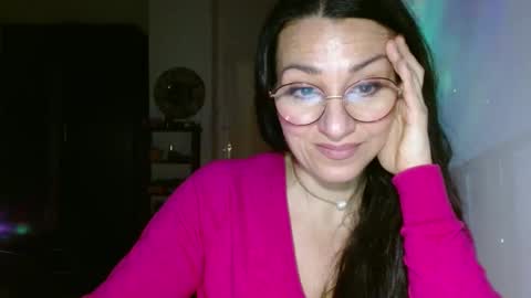 Snapshot of ginaoneon chatting on 02.07.25 GinaONeon online show from 02.07.25