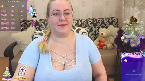 Snapshot of ginesia chatting on 01.03.25 ginesia online show from 01.03.25