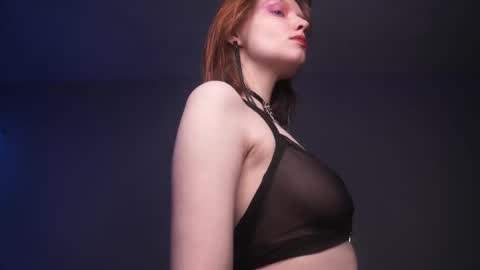        im expecting 350 thumbs up on my altar   online show from 03.05.25