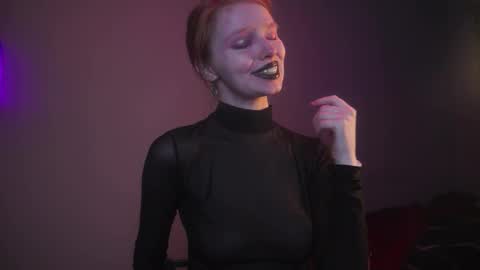        im expecting 350 thumbs up on my altar   online show from 09.14.25