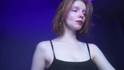        im expecting 350 thumbs up on my altar   online show from 09.27.25