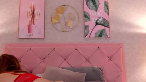 Snapshot of ginger_violetta chatting on 01.15.25 Ginger online show from 01.15.25