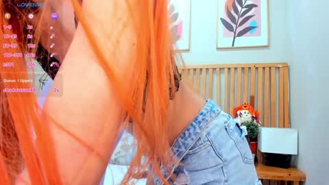 Snapshot of ginger_win chatting on 01.09.25 online show from 01.09.25