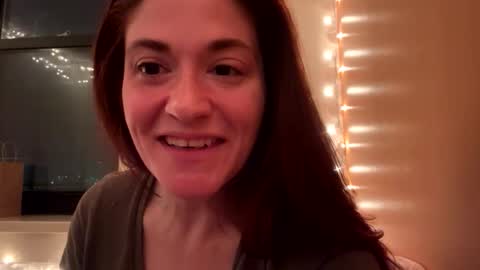 gingerlynx online show from 11.25.25