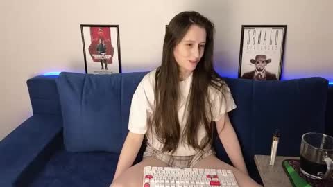 Snapshot of ginnyg_ chatting on 01.22.25 Ginnyg online show from 01.22.25