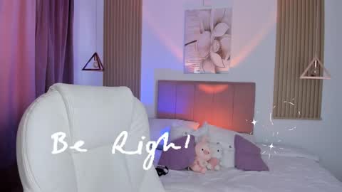 Kendall online show from 02.09.25