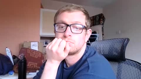 Snapshot of ginwood chatting on 10.10.25 ginwood online show from 10.10.25