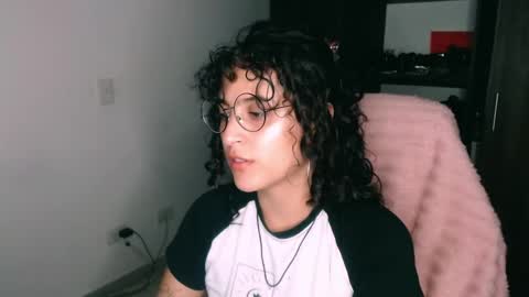 giny_bean online show from 04.13.26