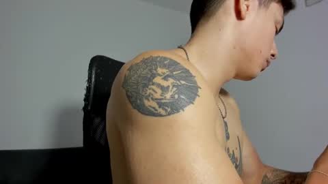 Snapshot of gio_russo chatting on 03.09.25 GioRusso online show from 03.09.25