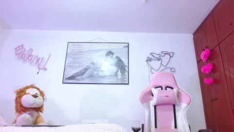 Snapshot of giorgina_montiere chatting on 02.19.26 giorgina_montiere online show from 02.19.26