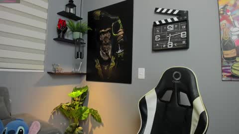 Snapshot of giorgio_leone2 chatting on 01.15.25 Giorgio leone online show from 01.15.25