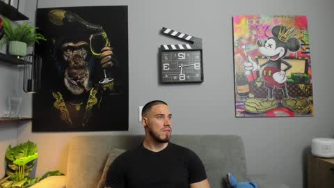 Snapshot of giorgio_leone2 chatting on 02.03.25 Giorgio leone online show from 02.03.25