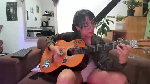 Snapshot of girasol1921 chatting on 01.09.25 girasol1921 online show from 01.09.25