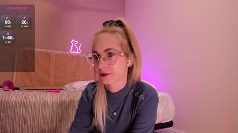 Nikki online show from 02.28.25