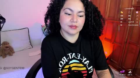 girl_inline online show from 03.06.25