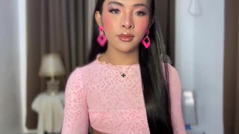 queen ronna online show from 03.04.26