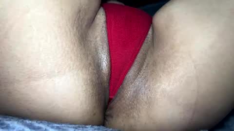 Snapshot of girlnxtdoorxx77 chatting on 01.18.25 Mami Rica online show from 01.18.25