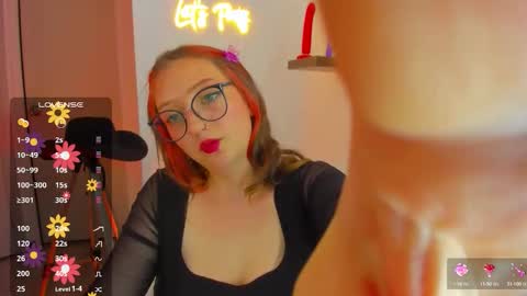 Maze    Thumbs up online show from 10.01.25