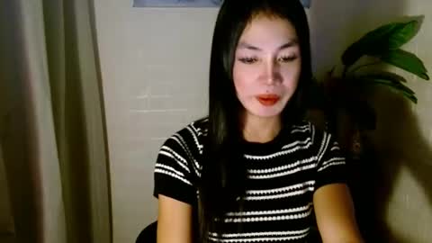 Snapshot of girlwhobelieveinmagic chatting on 03.04.25 Callmenor online show from 03.04.25