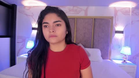     online show from 02.04.25