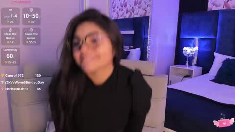     online show from 03.09.25