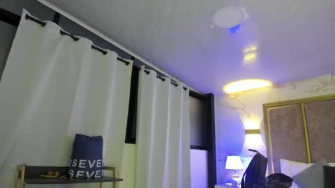     online show from 04.09.26