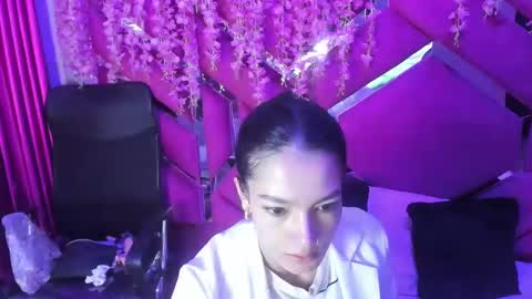 gisell_squirt online show from 10.09.25