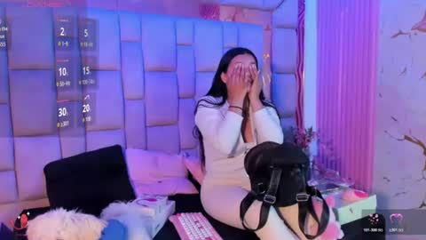 Snapshot of gisell_squirt chatting on 07.08.26 gisell_squirt online show from 07.08.26