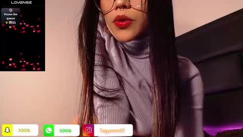 Snapshot of giselleblare chatting on 01.08.25 giselleblare online show from 01.08.25