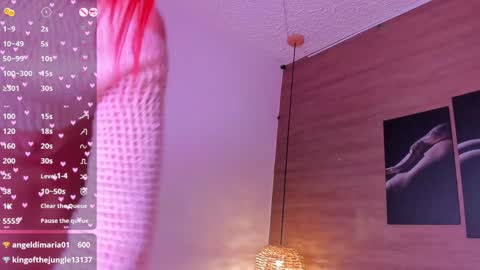 Gigi  online show from 01.07.25