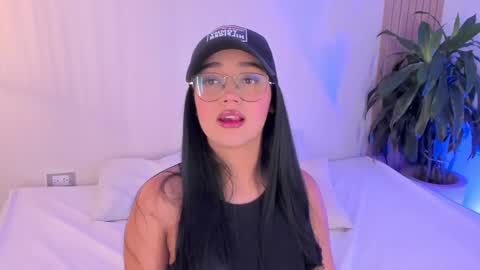 Snapshot of gisselle_palmer chatting on 09.14.25 online show from 09.14.25