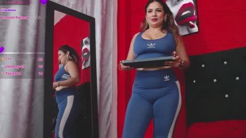 Gissell Saenz online show from 01.26.25