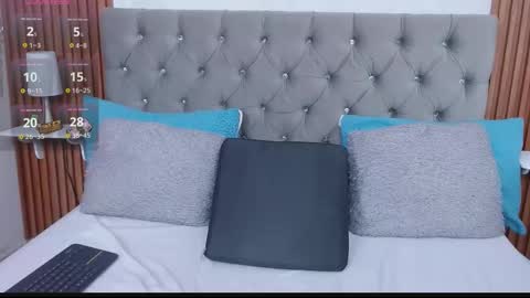 Gissell Saenz online show from 10.25.25