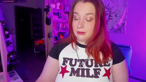 AlexaMillis online show from 01.06.25