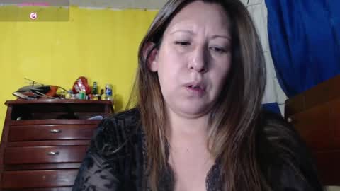 Snapshot of githl chatting on 05.19.26 eva online show from 05.19.26