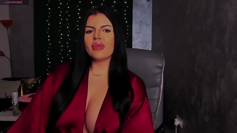 Giulia online show from 02.07.25