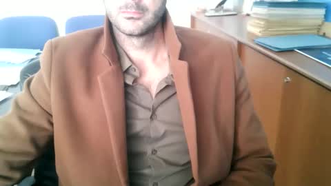 giuseppevai1 online show from 10.24.25