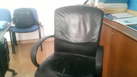 giuseppevai1 online show from 11.19.25