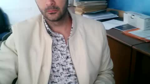 Snapshot of giuseppevai1 chatting on 04.30.26 giuseppevai1 online show from 04.30.26