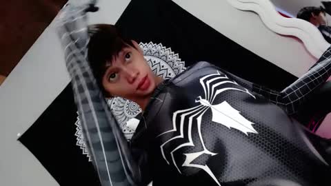 givemethrillx online show from 02.20.25