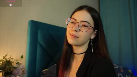 Agness online show from 10.09.25