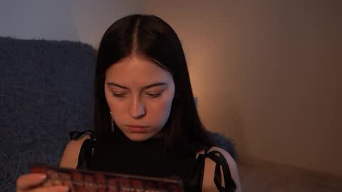 Agness online show from 11.21.25