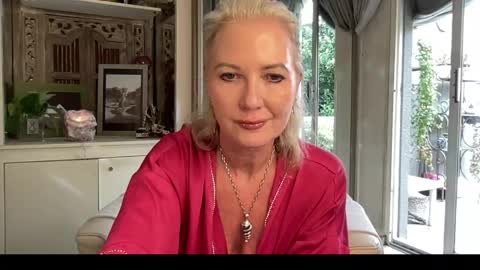 Gl1tter Barbie online show from 04.15.26